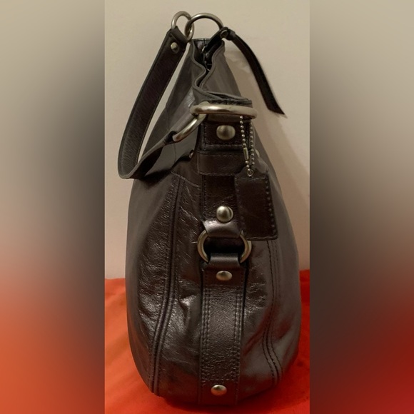 COACH Zoe Vintage Large Leather Purse - Picture 5 of 8